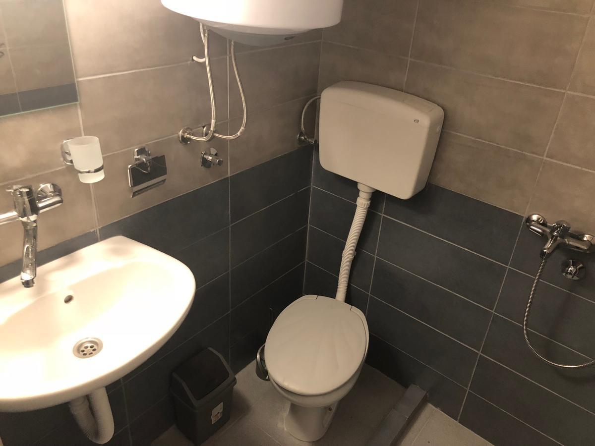 Apartmani Pavicevic بودغوريتْسا المظهر الخارجي الصورة