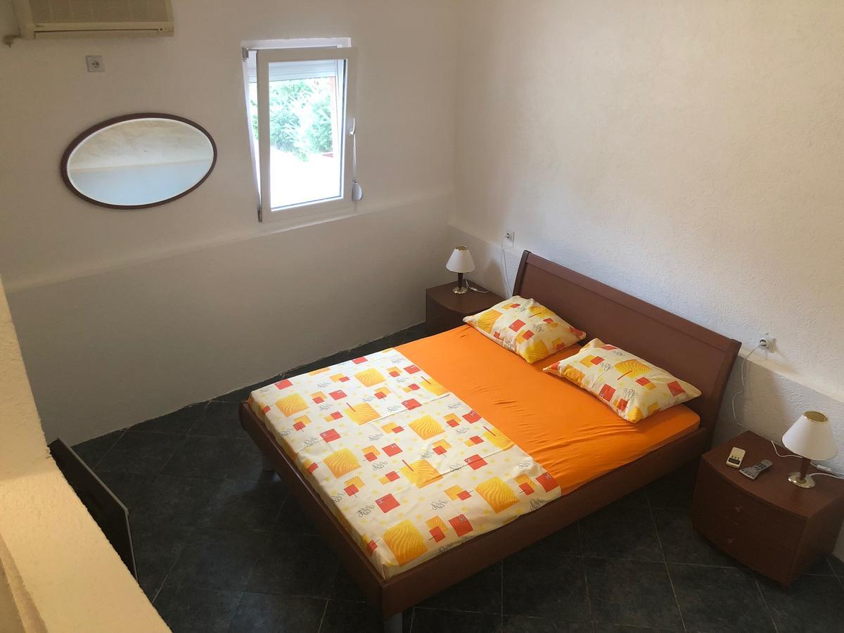 Apartmani Pavicevic بودغوريتْسا المظهر الخارجي الصورة